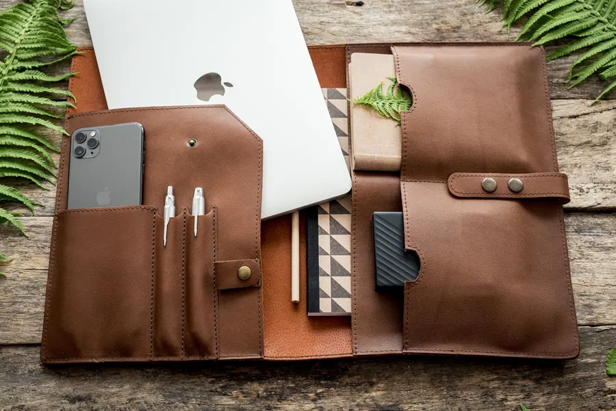 Etui na Macbooka 13,3" Skórzane — zdjęcie 1