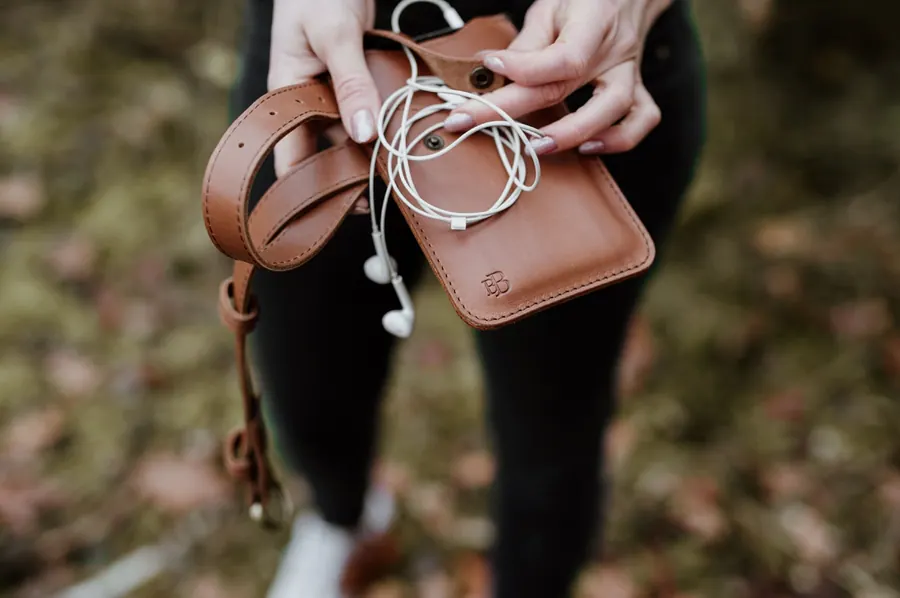 Kabura na telefon skórzana — zdjęcie 2