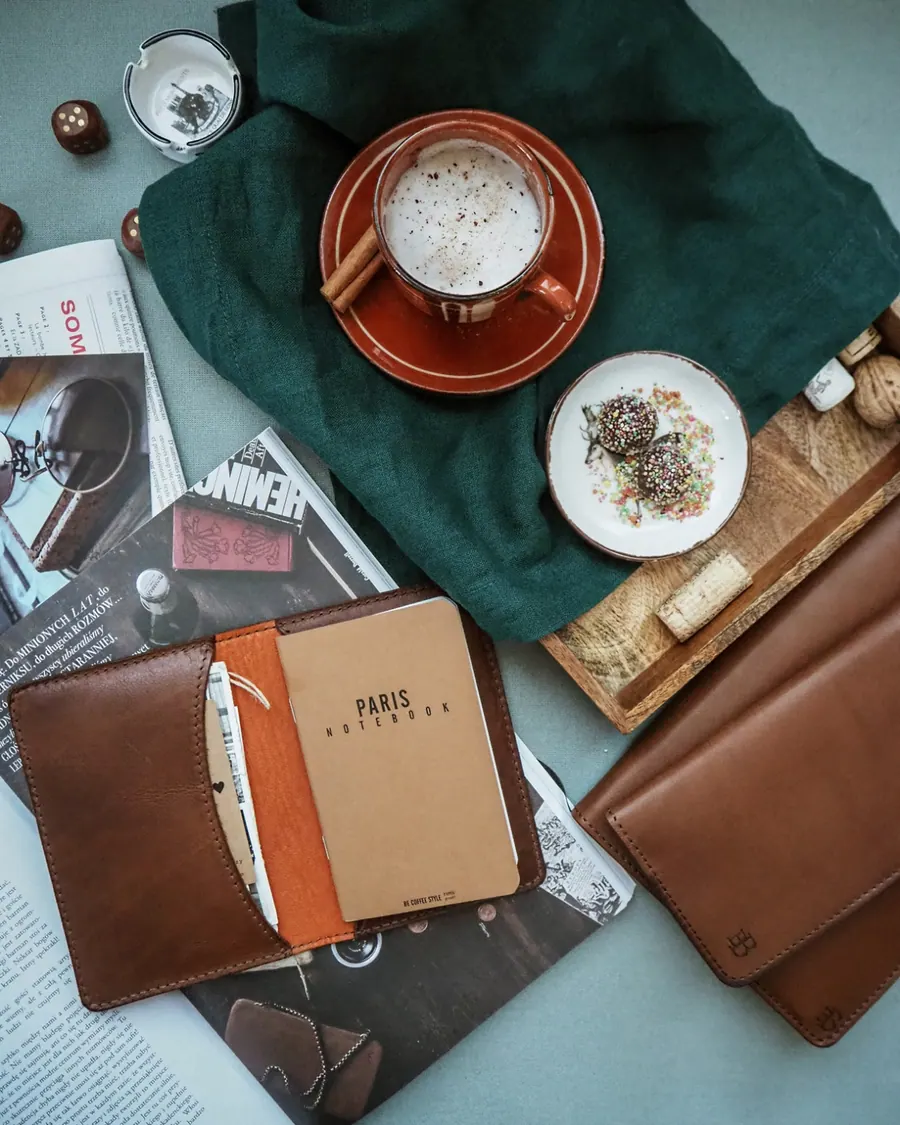 A6 Stylowe Etui — zdjęcie 1